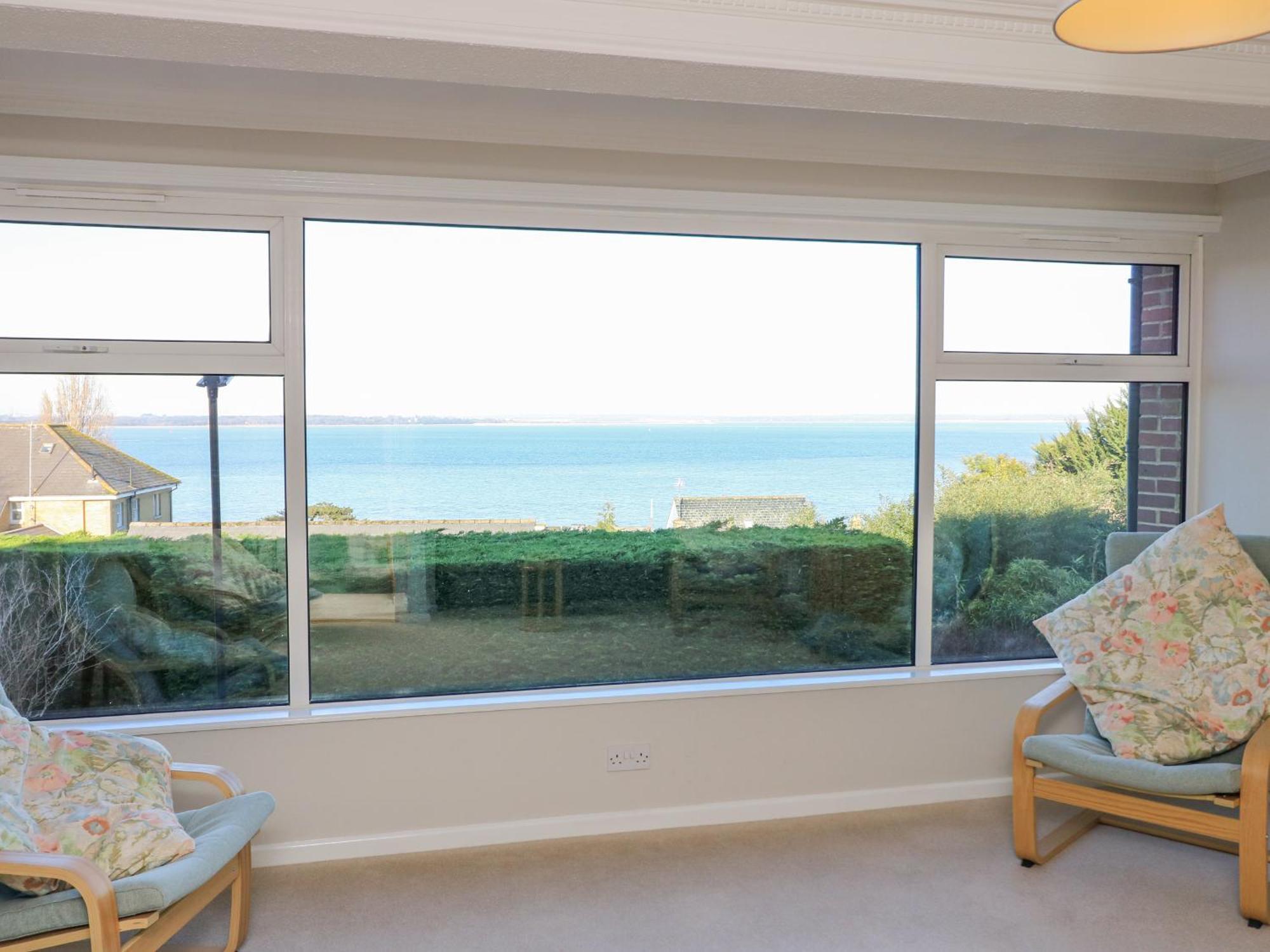 High Tide Villa Cowes  Exterior photo